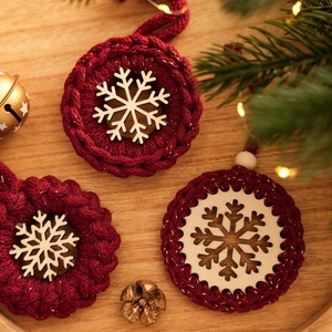 3 darabos horgolt karácsonyfadísz hópehely mintával - karácsony - karácsonyi lakásdekoráció - karácsonyfadíszek - Meska.hu