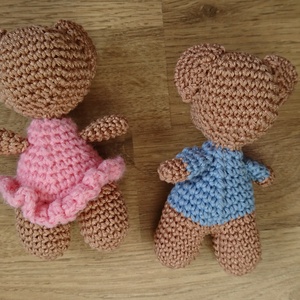 2 db horgolt kismaci - játék & sport - plüssállat & játékfigura - maci - Meska.hu