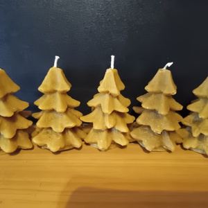 10 db Méhviasz fenyőfa karácsonyfa gyertya  - karácsony - adventi díszek - adventi gyertyadíszek és koszorúdíszek - Meska.hu