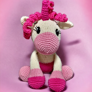 Unicornis 18cm magas ülve  Rendelésre! , Játék & Sport, Plüssállat & Játékfigura, Unikornis, Horgolás, MESKA