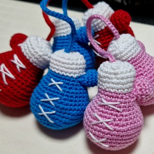 Horgolt Box kesztyű  - táska & tok - kulcstartó & táskadísz - kulcstartó - Meska.hu