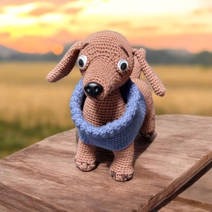 Amigurumi horgolt Tacskó , Játék & Sport, Plüssállat & Játékfigura, Kutya, Horgolás, MESKA