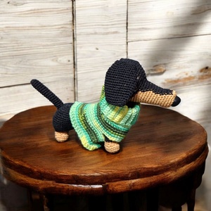 Tacskó amigurumi horgolt  - játék & sport - plüssállat & játékfigura - kutya - Meska.hu