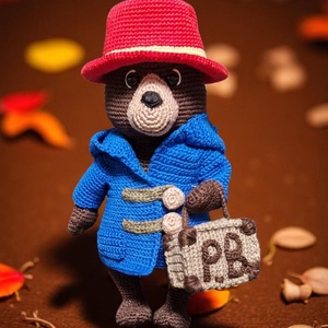 Pedington maci Amigurumi technikával horgolt  - Meska.hu