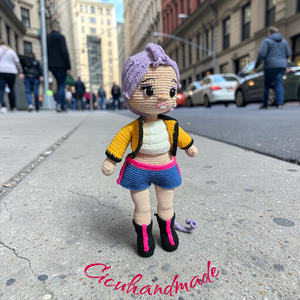 K Pop Rumi Danger Hunter Amigurumi horgolt Hasonmás figura , Játék & Sport, Plüssállat & Játékfigura, Ember, Horgolás, MESKA