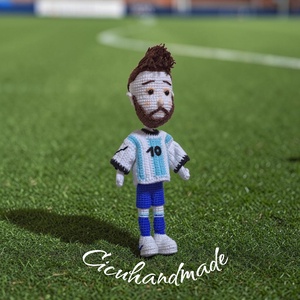 Lionel Messi horgolt hasonmás figura - Meska.hu