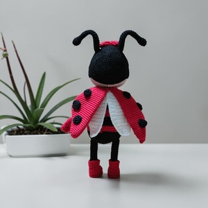 Horgolt Amigurumi Katica baba  - játék & sport - plüssállat & játékfigura - méhecske - Meska.hu