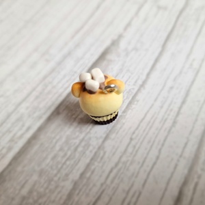 Pillecukros maci cupcake medál - ékszer - nyaklánc - medál - Meska.hu