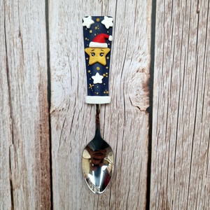 Karácsonyi teáskanál - Mikulás sapkás csillagos, Otthon & Életmód, Konyhafelszerelés, tálalás, Tálalás, Kanál & Villa, Gyurma, MESKA