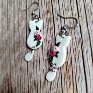 Romantikus rózsás fülbevaló - Cica - ékszer - fülbevaló - lógó fülbevaló - Meska.hu
