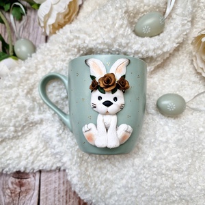 Virágkoszorús nyuszi húsvéti bögre, Ünnepi díszek, dekorációk, Húsvéti díszek és dekorációk, Húsvéti bögre, Gyurma, MESKA