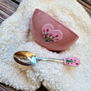 Tulipános müzlistál - teáskanál szett, Ünnepi díszek, dekorációk, Húsvéti díszek és dekorációk, Húsvéti tálalás, Gyurma, MESKA