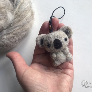 Tűnemezelt aranyos koala - játék & sport - plüssállat & játékfigura - maci - Meska.hu