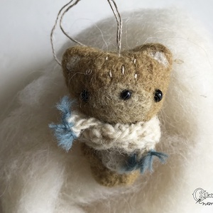 Tűnemezelt maci karácsonyfadísz - karácsony - karácsonyi lakásdekoráció - karácsonyfadíszek - Meska.hu