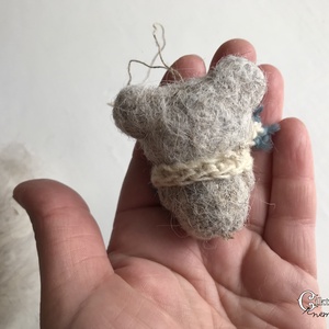 Tűnemezelt koala karácsonyfadísz - karácsony - karácsonyi lakásdekoráció - karácsonyfadíszek - Meska.hu