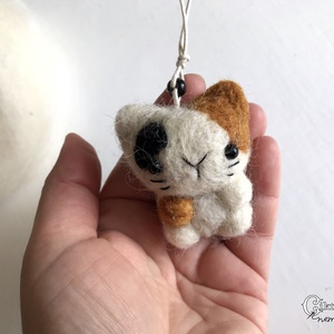 Tűnemezelt aranyos trikolor cica - játék & sport - plüssállat & játékfigura - cica - Meska.hu