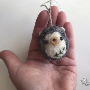 Tűnemezelt aranyos süni karácsonyfadísz - játék & sport - plüssállat & játékfigura - süni - Meska.hu