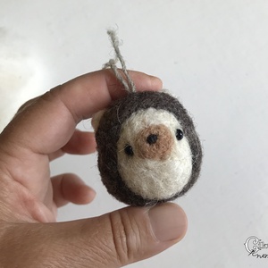 Tűnemezelt aranyos süni karácsonyfadísz - játék & sport - plüssállat & játékfigura - süni - Meska.hu