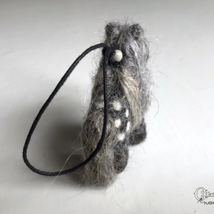 Tűnemezelt szürke póni/lovacska - játék & sport - plüssállat & játékfigura - ló - Meska.hu