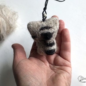 Tűnemezelt szürke cica - játék & sport - plüssállat & játékfigura - cica - Meska.hu