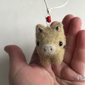 Tűnemezelt aranyos vadmalac - játék & sport - plüssállat & játékfigura - malac - Meska.hu