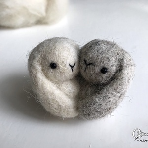 Tűnemezelt aranyos nyuszipár - Meska.hu