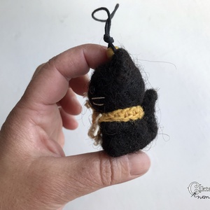 Tűnemezelt aranyos fekete macska - otthon & életmód - dekoráció - halloween - halloweeni figurák - Meska.hu