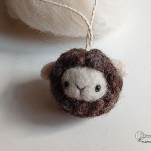 Tűnemezelt aranyos bárány - játék & sport - plüssállat & játékfigura - plüss bárány - Meska.hu