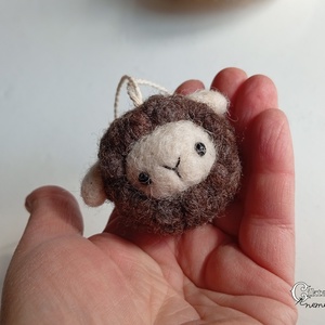 Tűnemezelt aranyos bárány - játék & sport - plüssállat & játékfigura - plüss bárány - Meska.hu