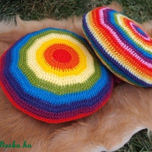 Szivárvány horgolt párna -  - Meska.hu