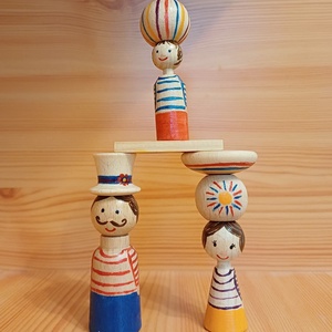 Egyensúlyozó építőjáték - Artisták - játék & sport - készségfejlesztő és logikai játék - toronyépítő- és egyensúlyozó játékok - Meska.hu