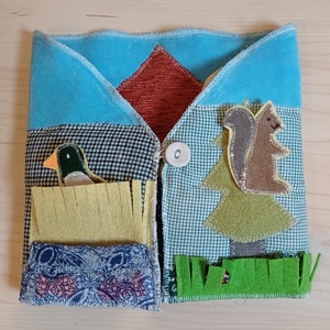 Textilkönyv újrahasznosított textilekből - erdő és házikó - baba - mama - baba játékok - textilkönyv & babakönyv - Meska.hu