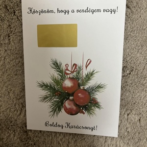 Vendégajándék - karácsonyi gömbök kaparós felülettel! - Saját szöveg kérhető a kaparós felület alá! - karácsony - karácsonyi ajándékozás - karácsonyi képeslap, üdvözlőlap, ajándékkísérő - Meska.hu