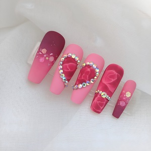 Press-on műköröm szett - Meska.hu