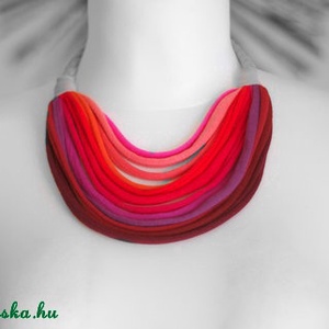 BASIC pink/lazac/narancs/bordó sokszálas nyaklánc - textilékszer -  - Meska.hu