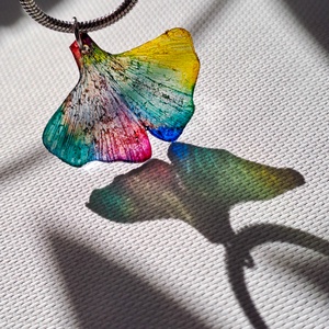 Ginkgo karkötő - fenntartható ékszer, Ékszer, Karkötő, Charm karkötő, Újrahasznosított alapanyagból készült termékek, Ékszerkészítés, MESKA