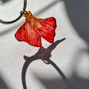 Ginkgo karkötő - fenntartható ékszer, Ékszer, Karkötő, Charm karkötő, Újrahasznosított alapanyagból készült termékek, Ékszerkészítés, MESKA