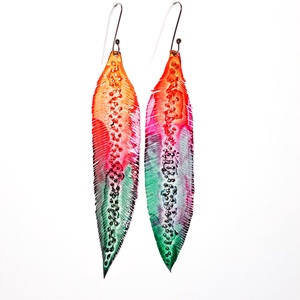 Tollafülbe fülbevaló, madártoll - fenntartható ékszer, Ékszer, Fülbevaló, Lógó fülbevaló, Újrahasznosított alapanyagból készült termékek, Ékszerkészítés, MESKA