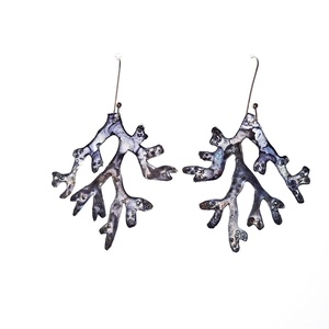 Korallág fülbevaló - fenntartható ékszer, Ékszer, Fülbevaló, Lógó fülbevaló, Újrahasznosított alapanyagból készült termékek, Ékszerkészítés, MESKA