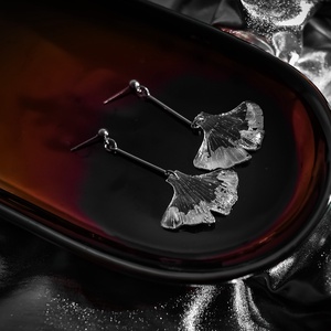 Ginkgo fülbevaló - fenntartható ékszer - Meska.hu