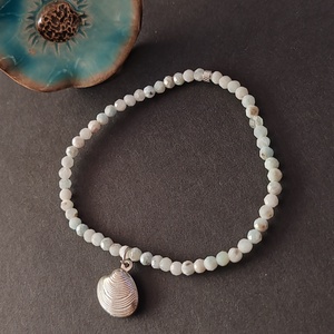 Mini larimar gumis karkötő - ékszer - karkötő - gyöngyös karkötő - Meska.hu