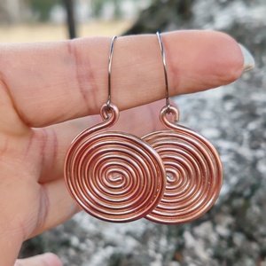 Örvény... rosegold alumínium fülbevaló  - ékszer - fülbevaló - lógó fülbevaló - Meska.hu