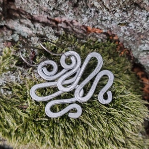 Tekervény ... alumínium fülbevaló  - ékszer - fülbevaló - lógó fülbevaló - Meska.hu