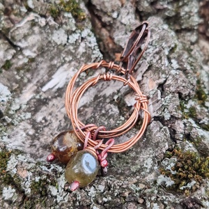 Zöld gránát réz fülbevaló  - Meska.hu