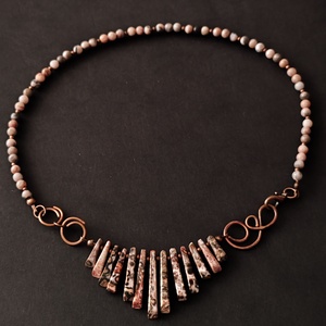 Jáspis nyaklánc vörösrézzel  - ékszer - nyaklánc - gyöngyös nyaklánc - Meska.hu