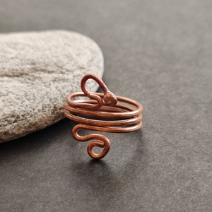 Vörösréz gyűrű  - ékszer - gyűrű - fonódó gyűrű - Meska.hu