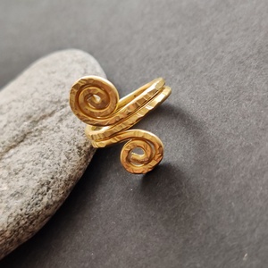 Dupla csiga... arany alumínium gyűrű  - ékszer - gyűrű - fonódó gyűrű - Meska.hu