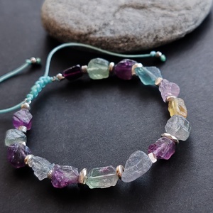 Nyers fluorit karkötő , Ékszer, Karkötő, Gyöngyös karkötő, Ékszerkészítés, MESKA