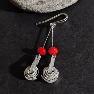 Rusztikus korall alumínium fülbevaló  - ékszer - fülbevaló - lógó fülbevaló - Meska.hu