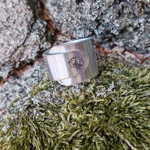 Széles alumínium gyűrű - madárkás, Ékszer, Gyűrű, Figurális gyűrű, Ékszerkészítés, Fémmegmunkálás, MESKA